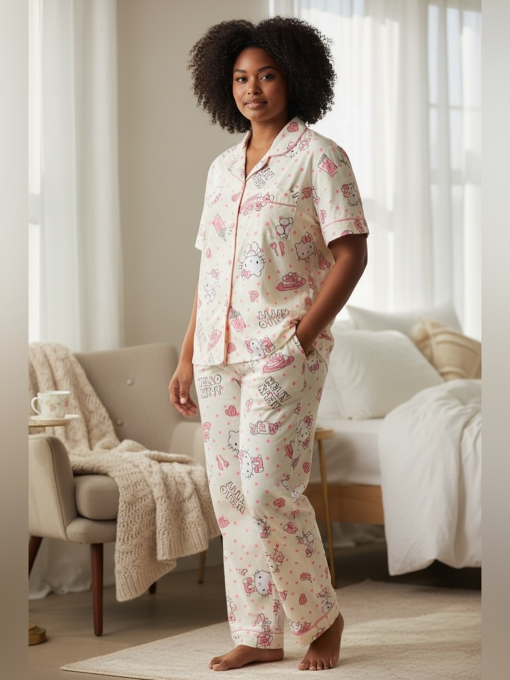 3-piece Hello Kitty Cream and Pink Short-Sleeve Pajama Set with Character Prin